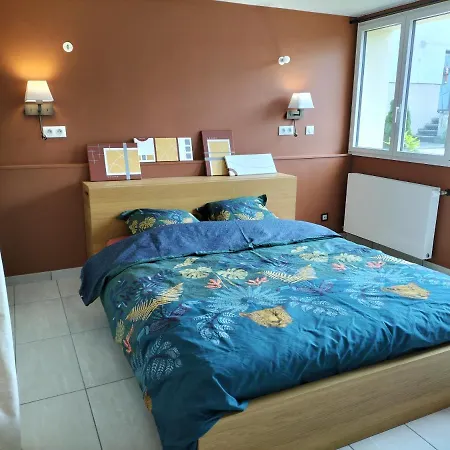 Appartement L'Echappee Comtoise 2 Etoiles à Baume-les-Dames Extérieur photo