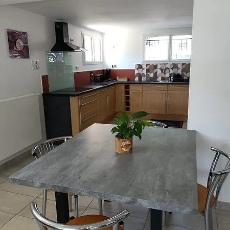 Appartement L'Echappee Comtoise 2 Etoiles à Baume-les-Dames Chambre photo